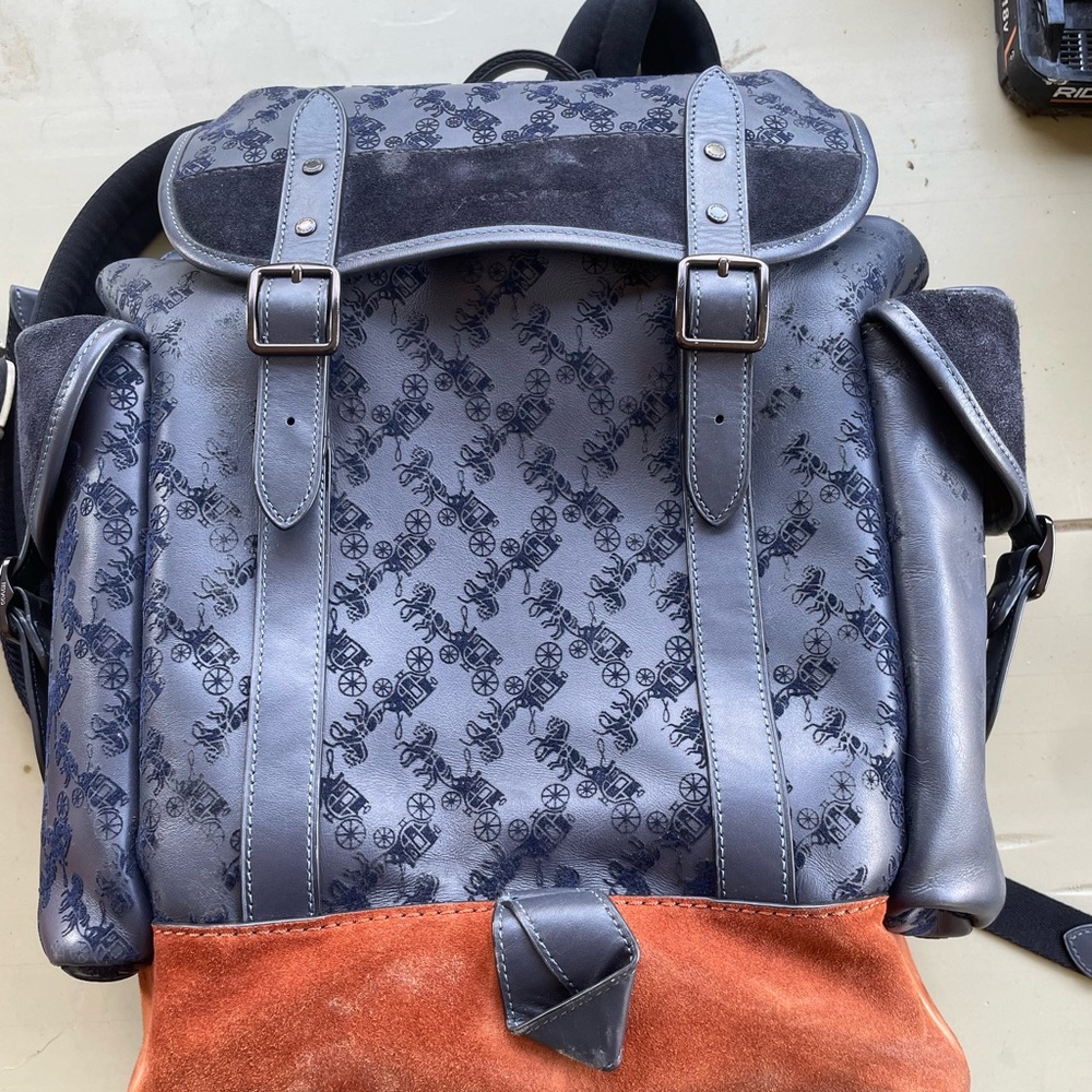 Coach Hitch Backpack w/ Horse & Carriage Print
